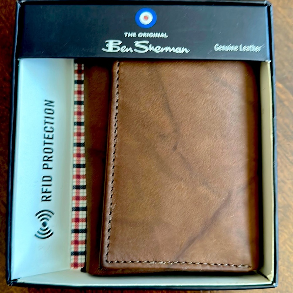 New Ben Sherman Tri-fold Brown Leather Men’s Wallet